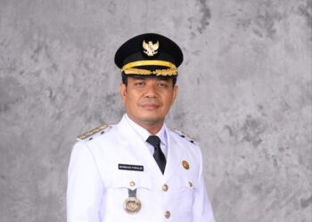 Bupati Dompu, Bambang Firdaus Instruksikan Setiap OPD Serius Tangani Sampah