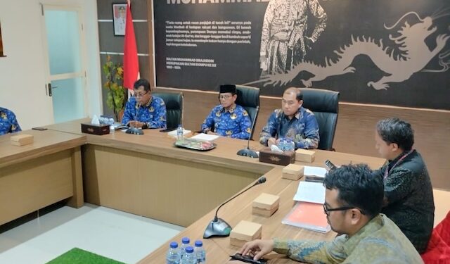 Perbaiki Tata Kelola, Bupati Dompu Desak OPD Tuntaskan Temuan BPK