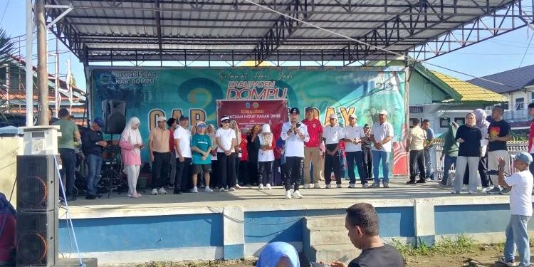 Sinergi Lintas Sektor di Hari Jadi Dompu, Sunatan Massal dan Pemeriksaan Gratis untuk Warga