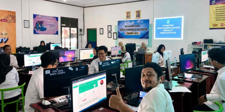 Dorong Profesionalisme Tenaga Kesehatan, Dinkes Dompu Terapkan Uji Kompetensi Berbasis CAT